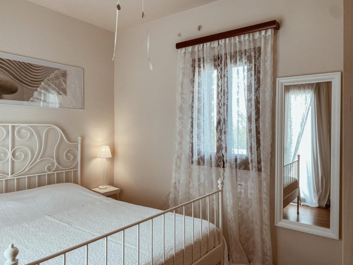 Luxury 3Br Sunrise Villa , Seaside Gyrismata Skyros Ngoại thất bức ảnh